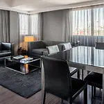 فندق Ac By Marriott آكورونيا